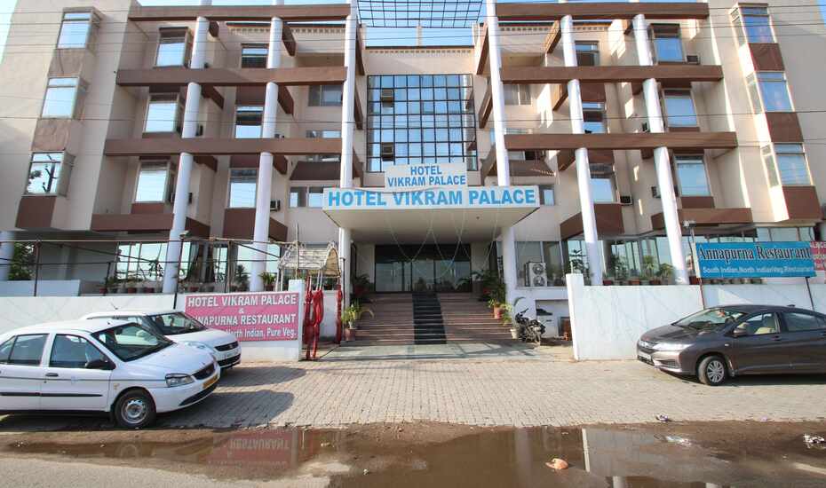 Discount  90  Off  Hotel Vikram India Hotel Goodland